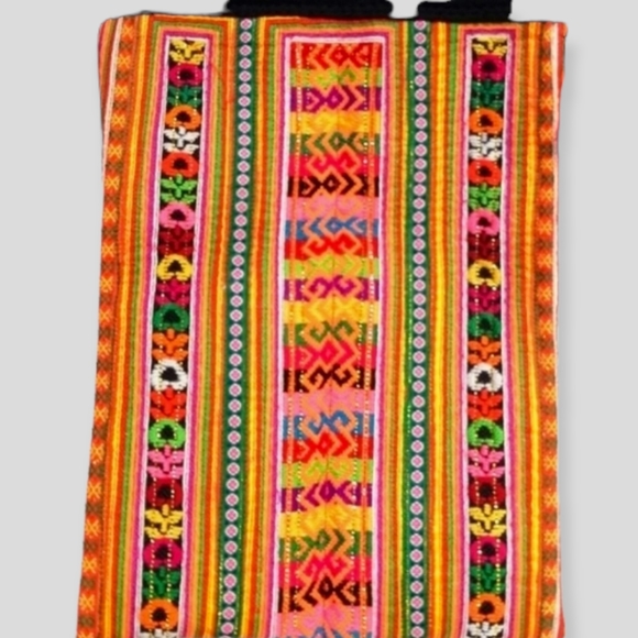NWT Hmong Colorful Tribal Hand Crafted Vintage Fabric Woven Crossbody Bag - Picture 2 of 11